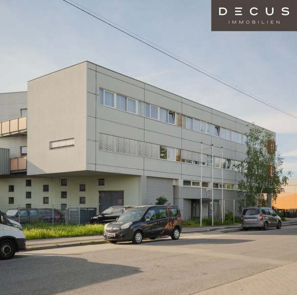 Büro / Praxis - 1220, Wien - + + + GESAMTES BÜROHAUS mit LAGER + + + ca. 2.100 m² + + + NÄHE LIEBLGASSE + + +