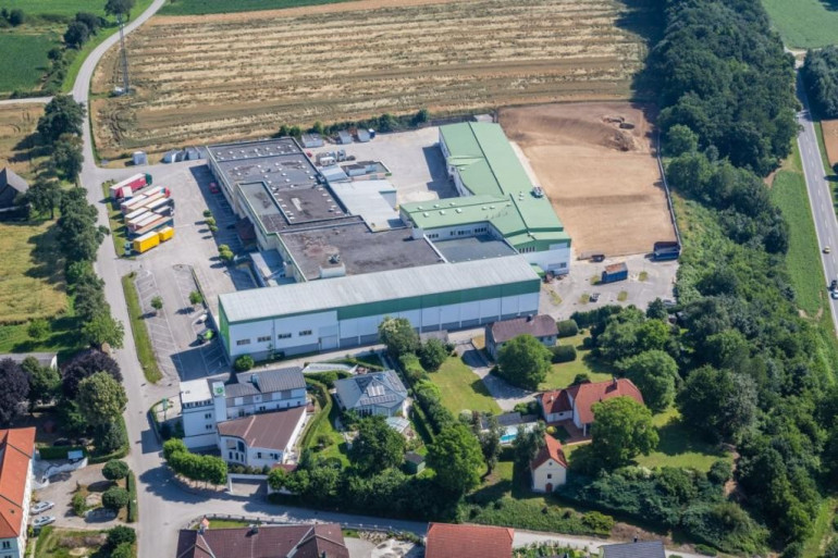 Halle / Lager / Produktion - 3361, Aschbach-Dorf - Self storage - Mietflächen in zentraler Lage in verschiedenen Größen ab sofort