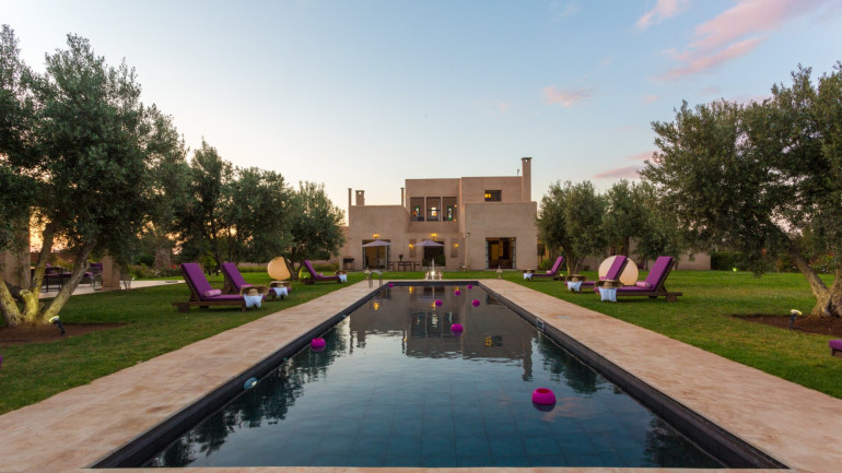 Haus - 40000, Marrakesch - Erfüllen Sie sich den Traum dieser exquisiten Villa am Fuße des Hohen Atlas