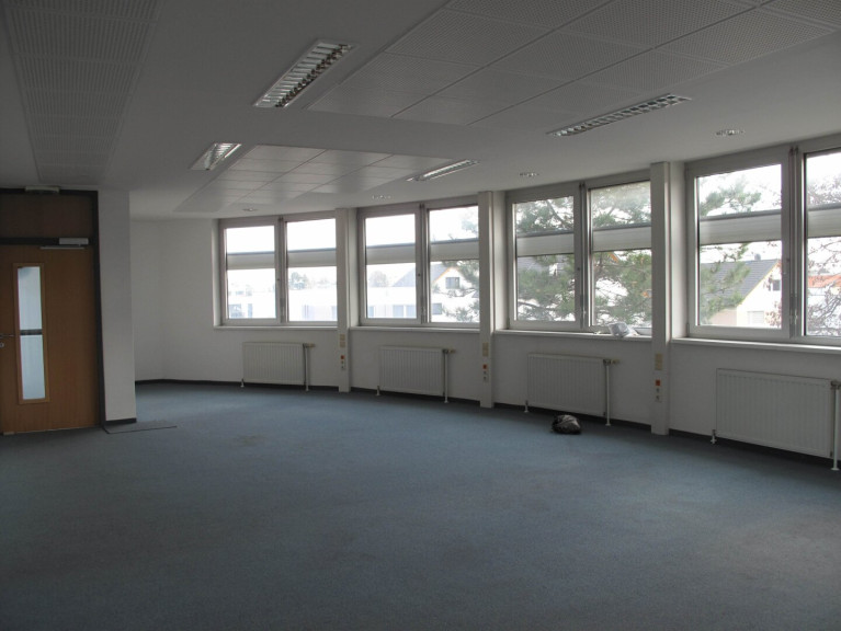 Büro / Praxis - 2353, Guntramsdorf - Kammeringstraße - Neubaubüroetage im 1. Stock zu vermieten