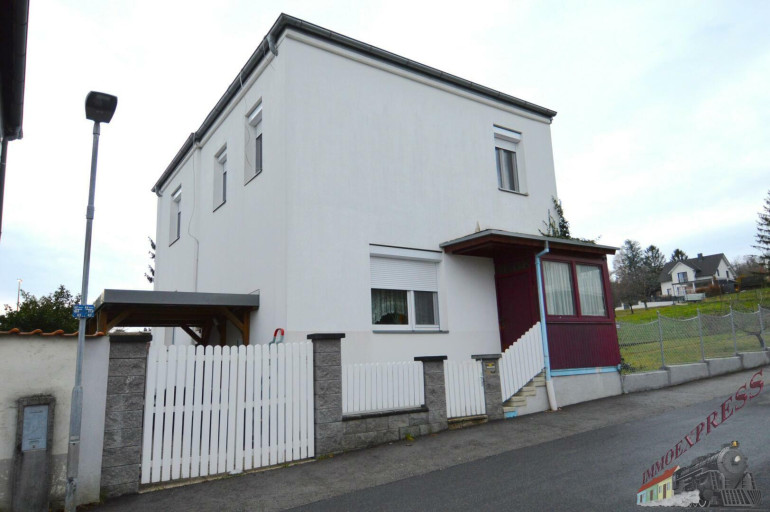 Haus - 7000, Eisenstadt - Einfamilienhaus mit TOP Lage in Eisenstadt - geringe Betriebskosten