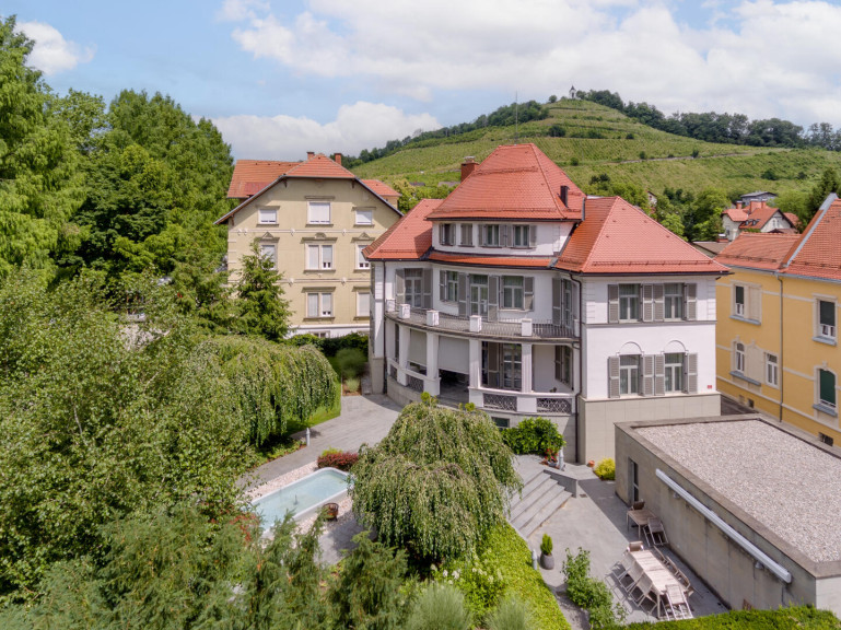 Haus - 2000, Maribor - Maribor - Einzigartige Villa in einer außergewöhnlichen Lage am Stadtpark