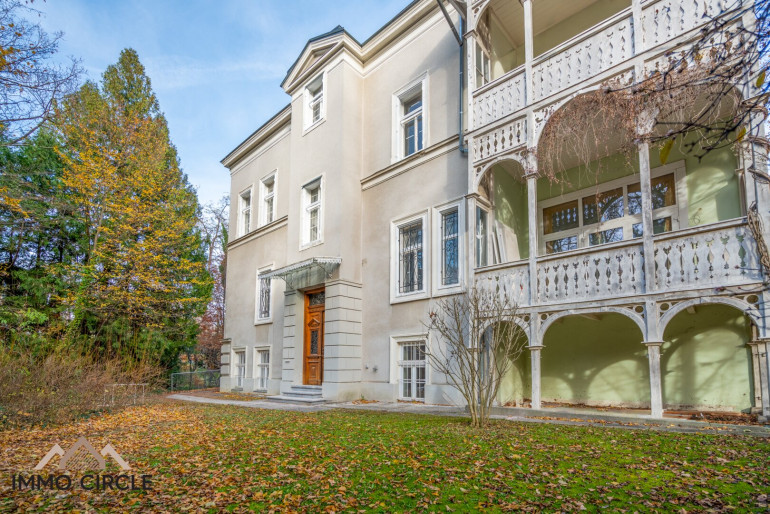 Büro / Praxis - , keine Angabe - Arbeitsplatz der Extraklasse: Mieten Sie Ihr Büro in einer historischen Villa, in Graz Sankt-Leonhard