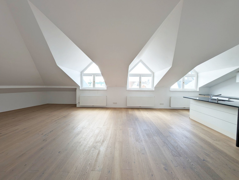 Wohnung - 1010, Wien - Einzigartige 4-Zimmer Wohnung im Dachgeschoß mit Terrasse in 1010 Wien zu mieten