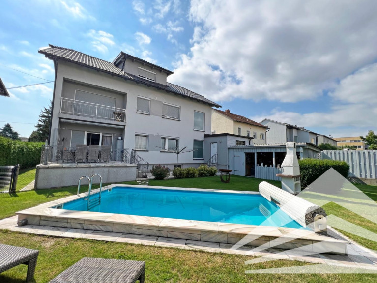 Wohnung - 4061, Pasching - Pasching/Langholzfeld: Gartenwohnung mit Pool &amp; Terrasse in begehrter Lage