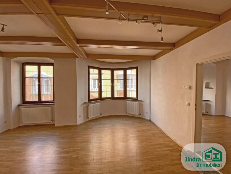Wohnung - 6060, Hall in Tirol - Sehr geräumige 2-Zimmer Wohnung in der Haller Altstadt zu verkaufen!