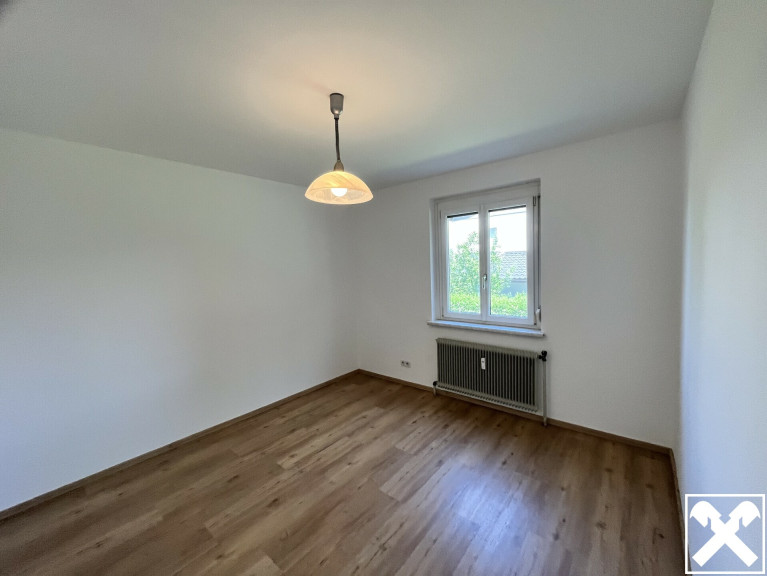 Wohnung - 4407, Dietach - Renovierte Eigentumswohnung mit Loggia und Parkplatz