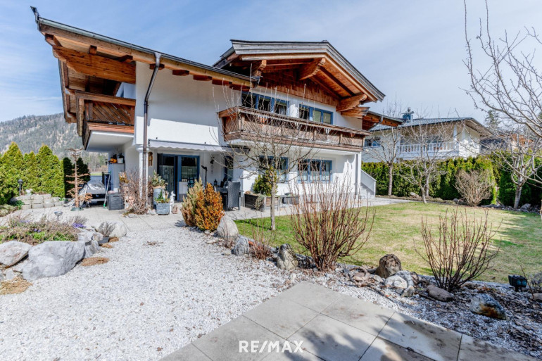 Haus - 6383, Erpfendorf - Wunderschönes Landhaus mit Einliegerwohnung(en)