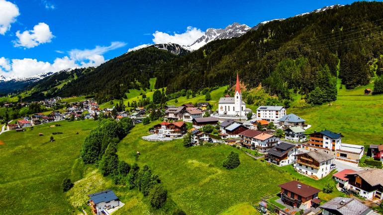 Grundstück - 6580, St. Jakob am Arlberg - Baugrundstück | Tourismuswidmung nahe St. Anton a. Arlberg!