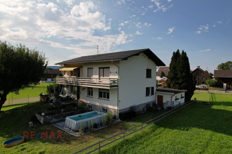 Haus - 6830, Rankweil / Brederis - Mehrfamilienhaus mit unverbauter Sicht ins Grüne