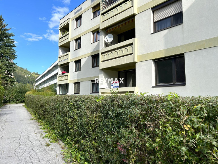 Wohnung - 9900, Lienz - Sanierungsbedürftige Eigentumswohnung mit 2 Loggien inkl. Carport