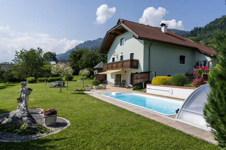 Haus - 9872, Millstatt - Ein Traum am Obermillstätter Sonnenplateau - Landhaus, Pool und herrlicher Garten