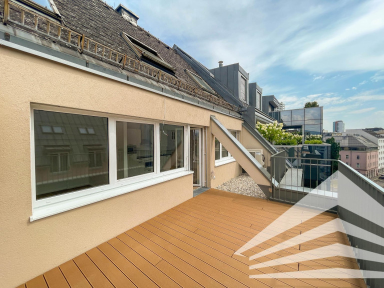 Wohnung - 4020, Linz - Klimatisierte Dachgeschosswohnung mit Terrasse in Innenstadtlage!