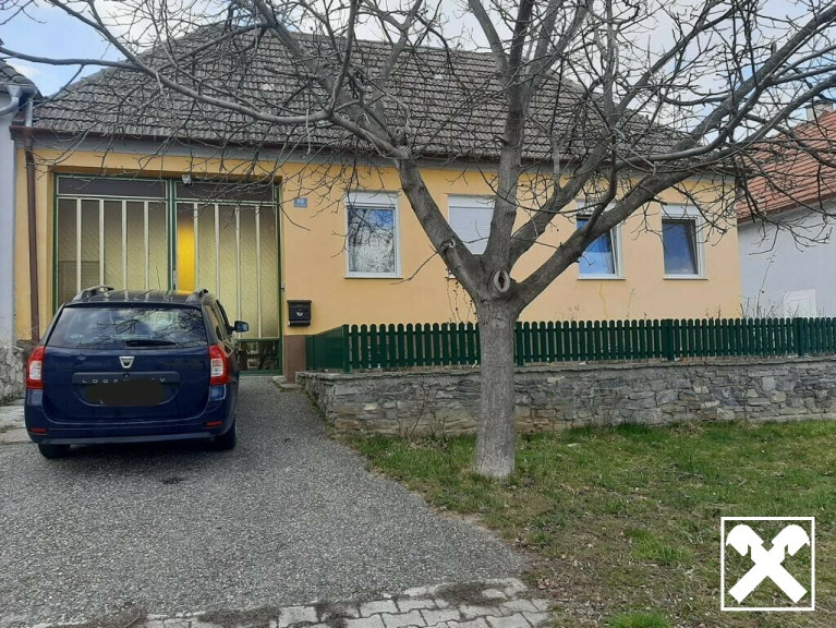 Haus - 7321, Unterfrauenhaid - Geräumiges Eigenheim mit Vielseitigem Nebengebäude im Burgenland