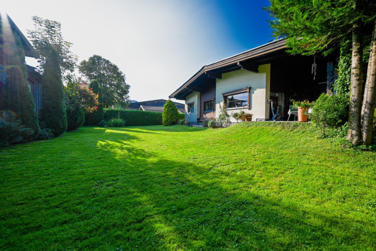 Haus - 6341, Ebbs - Traumhafter Bungalow in Ebbs: 112m², gepflegt, mit großem Garten & 2 Garagen