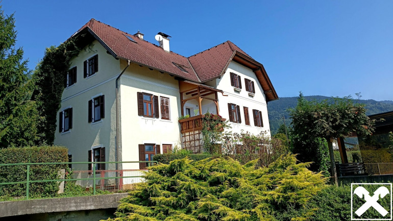 Haus - 9551, Bodensdorf - Wohnhaus mit Stil und Seeblick am Ossiacher See