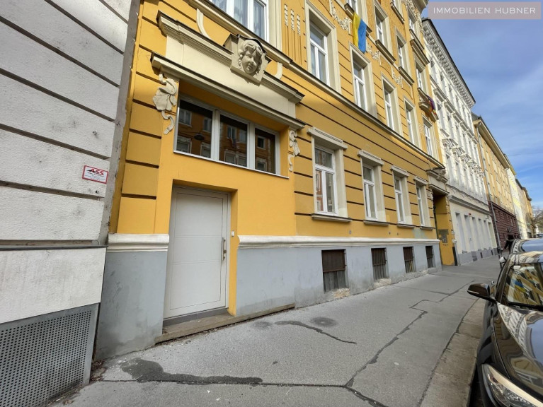 Büro / Praxis - 1150, Wien - U4 in 3 Gehminuten! Büro mit direktem Straßenzugang