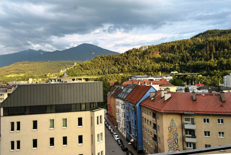 Wohnung - 6020, Innsbruck - Traumhafte  Balkon/Terrassenwohnung in Innsbruck: 7. Etage mit 109m² Wfl,  mit Balkon, Terrasse & T-Garage!