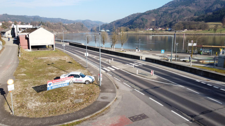 Grundstück - 4360, Grein - Gewerbegrundstück mitten in Grein mit Donaublick zu mieten!!