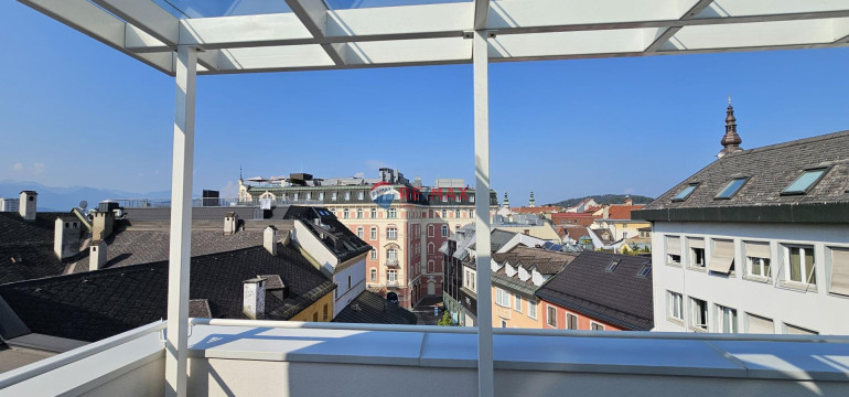 Wohnung - 9020, Klagenfurt - Luxuriöses Penthouse mit Dachterrassen und Panoramablick in Zentrumsnähe