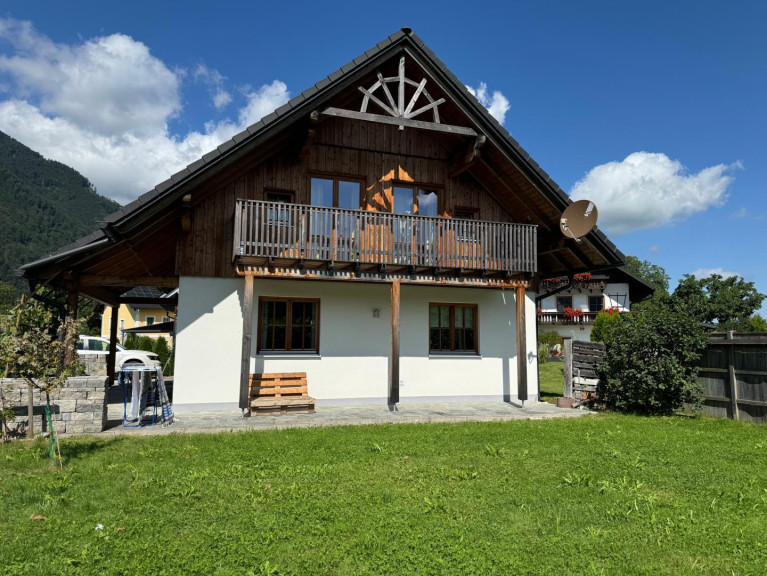 Haus - 4645, Grünau im Almtal - Hübsches Haus mit Garten zu mieten für ERWACHSENE ohne TIERE !