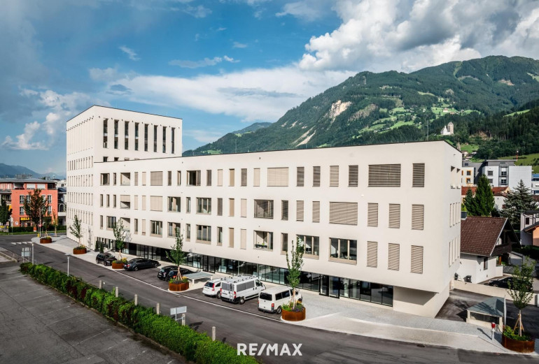 Büro / Praxis - 6130, Schwaz - Moderne und noch frei gestaltbare Büro- und Geschäftsflächen in zentrumsnaher Lage zu mieten