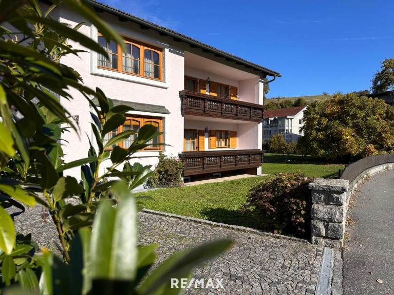 Haus - 4222, Langenstein - Zweifamilienhaus im TOP Zustand  mit großem Garten