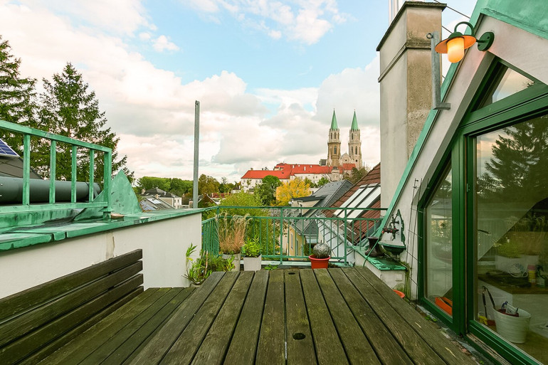 Wohnung - 3400, Klosterneuburg - Stadtplatz - 5 Zimmer DG-Maisonette mit 2 Terrassen und Parkplatz