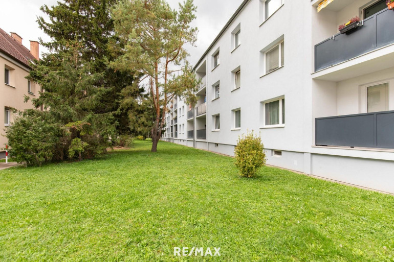 Wohnung - 2401, Fischamend - Gepflegte Erdgeschoßwohnung mit Loggia in Wiennähe