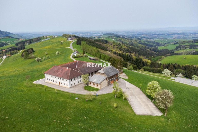 Haus - 3352, Kürnberg - Panorama-Aussicht über das Mostviertel und in die Bergwelt - Bauernhof auf malerischem Hügel