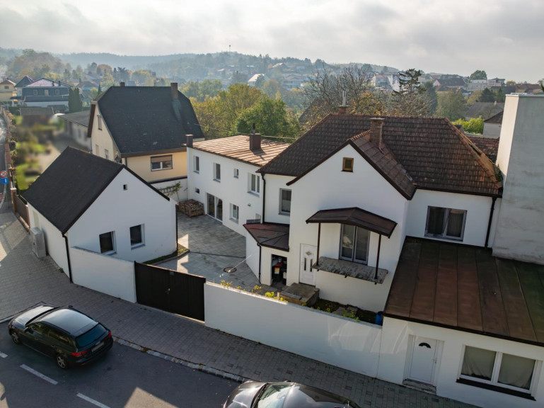 Haus - 7053, Hornstein - Großes Einfamilienhaus im Zentrum von Hornstein nur 20 Minuten nach Wien!