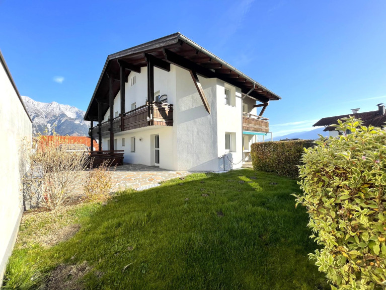 Wohnung - 6091, Götzens - Wunderschöne 3-Zimmer-Wohnung mit Garten, Terrasse und Carport