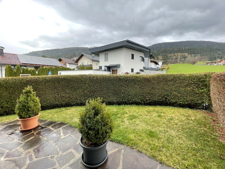 Wohnung - 6091, Götzens - Helle 3-Zimmer-Wohnung mit Garten, Terrasse und Balkon