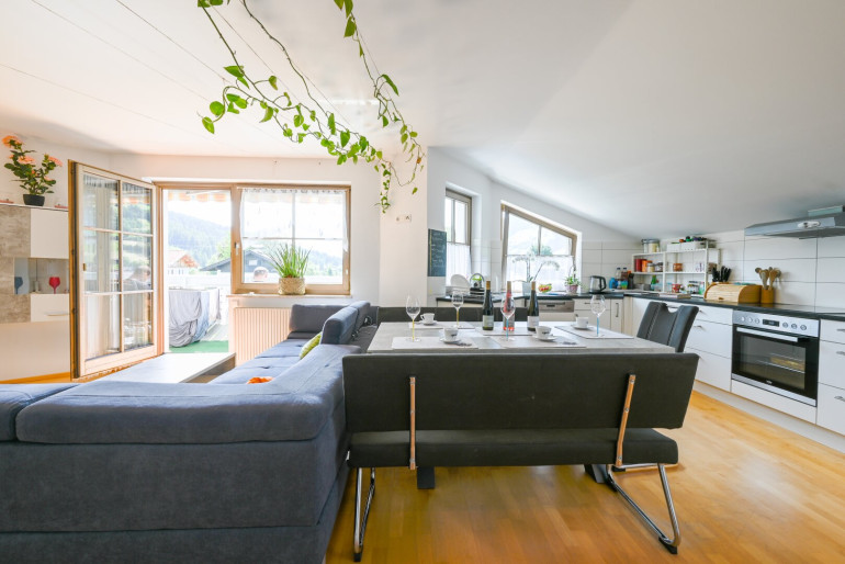 Wohnung - 6364, Brixen im Thale - Schöne 130 m² - 4-Zimmer-Mietwohnung in einer ruhigen Wohngegend