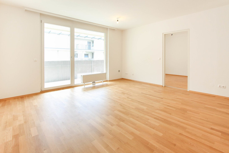 Wohnung - 1220, Wien - Sonnige Wohnung mit großer Loggia in ruhiger Lage! Donauzentrum, U1 Kagran