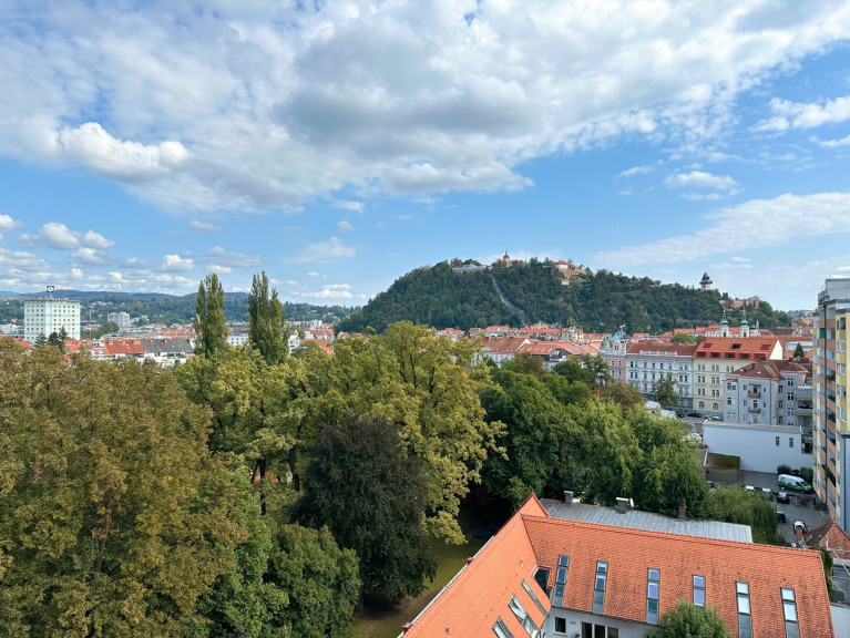 Wohnung - 8020, Graz - SCHLOSSBERGBLICK - Helle 3,5-Zimmer-Wohnung mit Blick über Graz in zentraler Lage