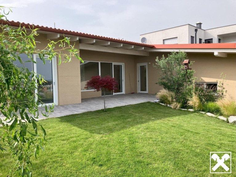 Haus - 7091, Breitenbrunn - Moderner Bungalow mit Seeblick auf den Neusiedler See!