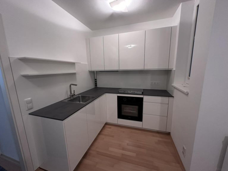 Wohnung - 8047, Graz - Neuwertige Singlewohnung mit Terrasse und Garten – ruhig und modern Wohnen!