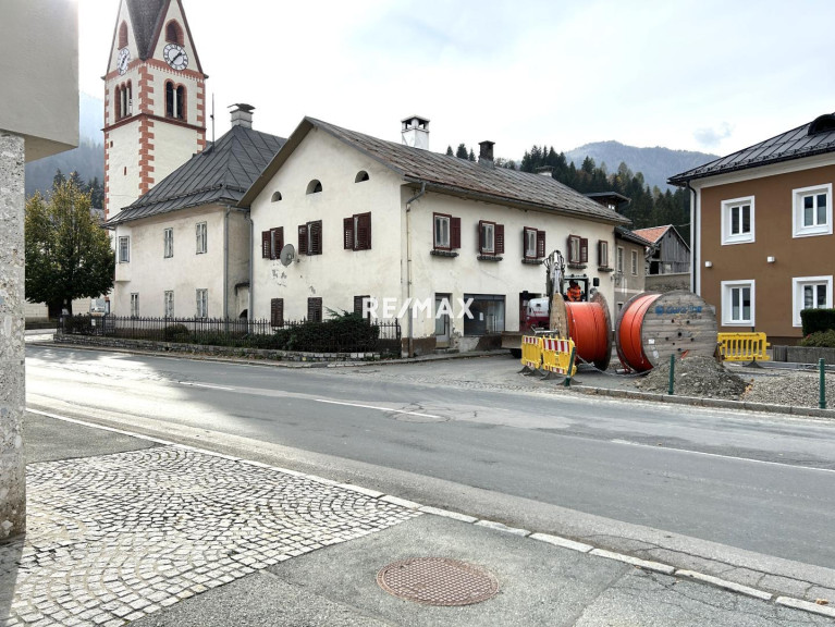 Haus - 9640, Mauthen - Stadthaus mit Freizeitwohnsitz - Sanierungsbedürftig