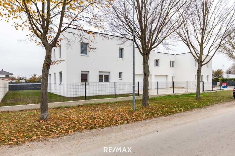 Haus - 2291, Lassee - Modernes Wohnen - BELAGSFERTIGE Doppelhaushälfte in Wiennähe