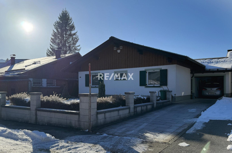 Haus - 8983, Bad Mitterndorf - ZWEITWOHNSITZ - Bungalow in sonniger Lage in der Sonnenalm mit viel Potential