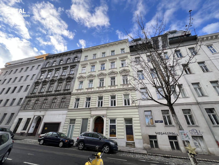 Wohnung - 1050, Wien - Altbauhit in zentraler Lage: 3-Zimmer Wohnung mit 74,5 m² Fläche