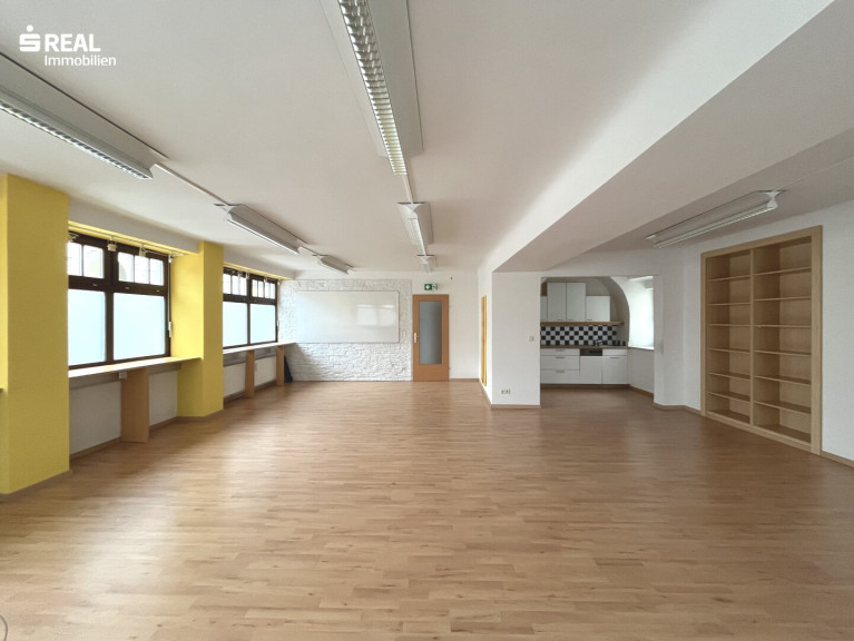 Büro / Praxis - 3180, Lilienfeld - 140 m² Büroräume in Lilienfeld zu vermieten