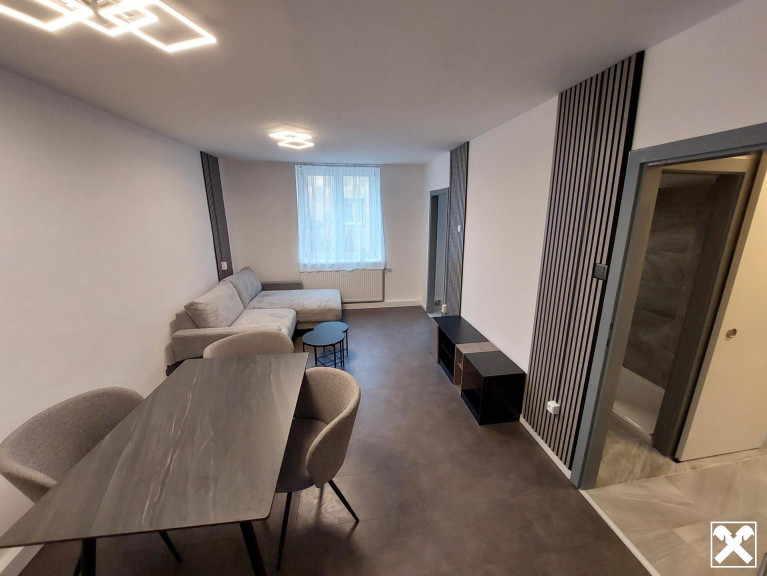 Wohnung - 1100, Favoriten - Zweizimmereigentum in Erstbezugszustand nach Generalsanierung- direkt an der FUZO Favoriten