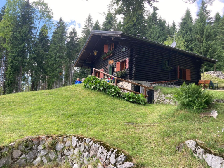 Haus - 32033, Lamon - Idyllische Berghütte in den italienischen Dolomiten  – Ihr absoluter Rückzugsort mit Weitblick und Freizeitwohnsitz