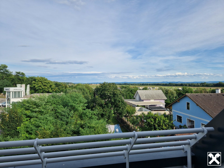 Wohnung - 3470, Kirchberg am Wagram - TRAUMHAFTE BALKONWOHNUNG MIT HERRLICHEM AUSBLICK UND MORGENSONNE