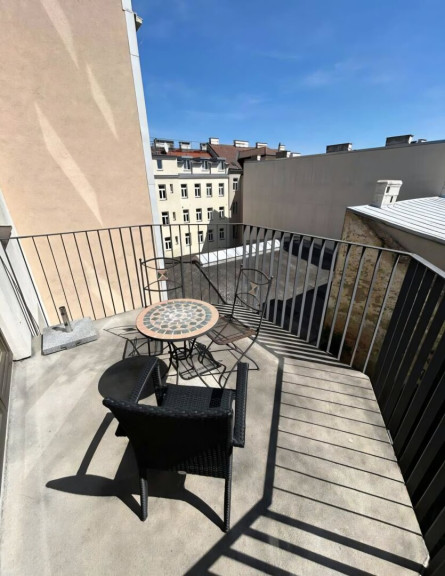 Wohnung - 1120, Wien - Rotenmühlgasse - hofseitiger 2 Zimmer Neubau mit Balkon zu vermieten