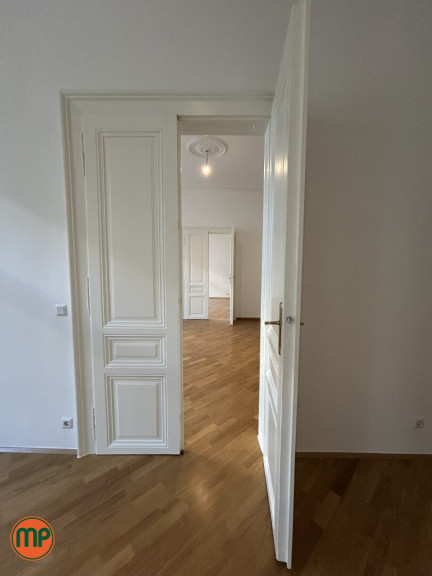 Wohnung - 1030, Wien - Exklusive Altbau-Residenz mit hohen Räumen und klassischem Flair