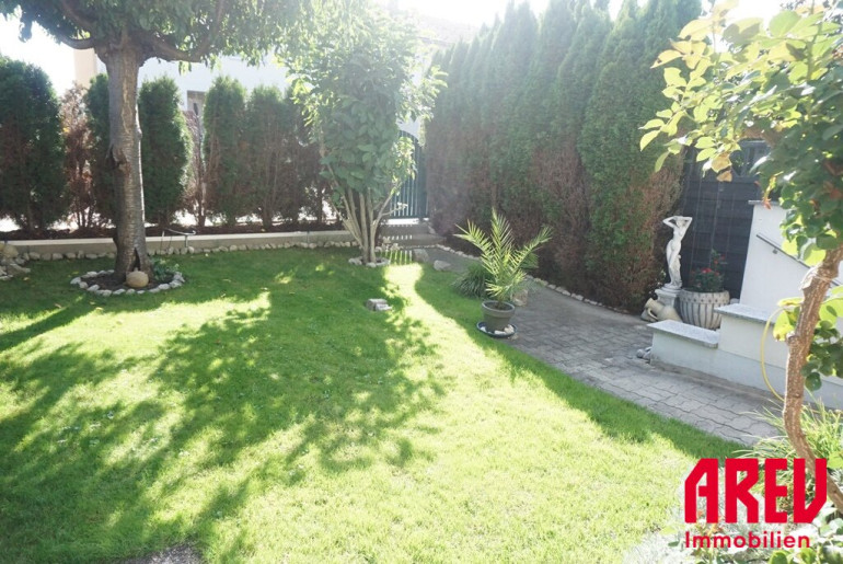 Haus - 4910, Ried im Innkreis - Top gepflegtes und sehr gut ausgestattetes Reihenhaus in bester Wohnlage