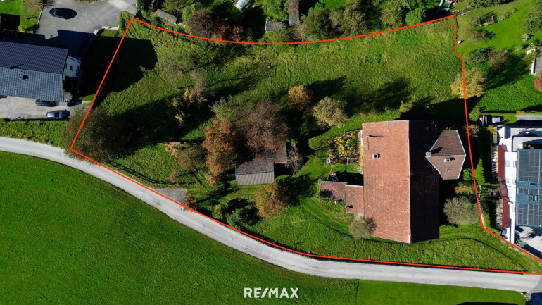 Grundstück - 6422, Stams - Panoramablick inklusive -  Baugrundstück mit Altbestand in schönster Lage